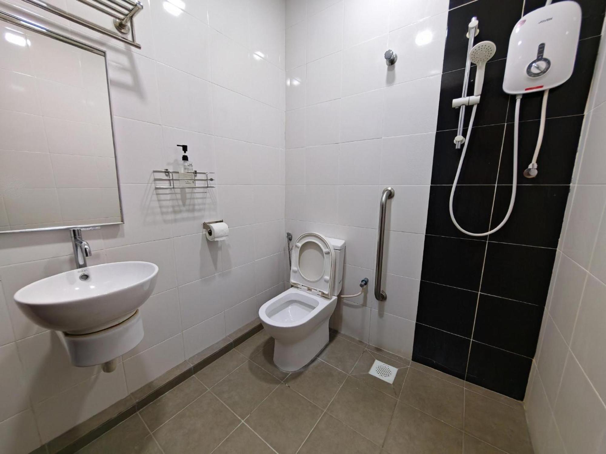 Citrine Hotel Seri Iskandar Dış mekan fotoğraf