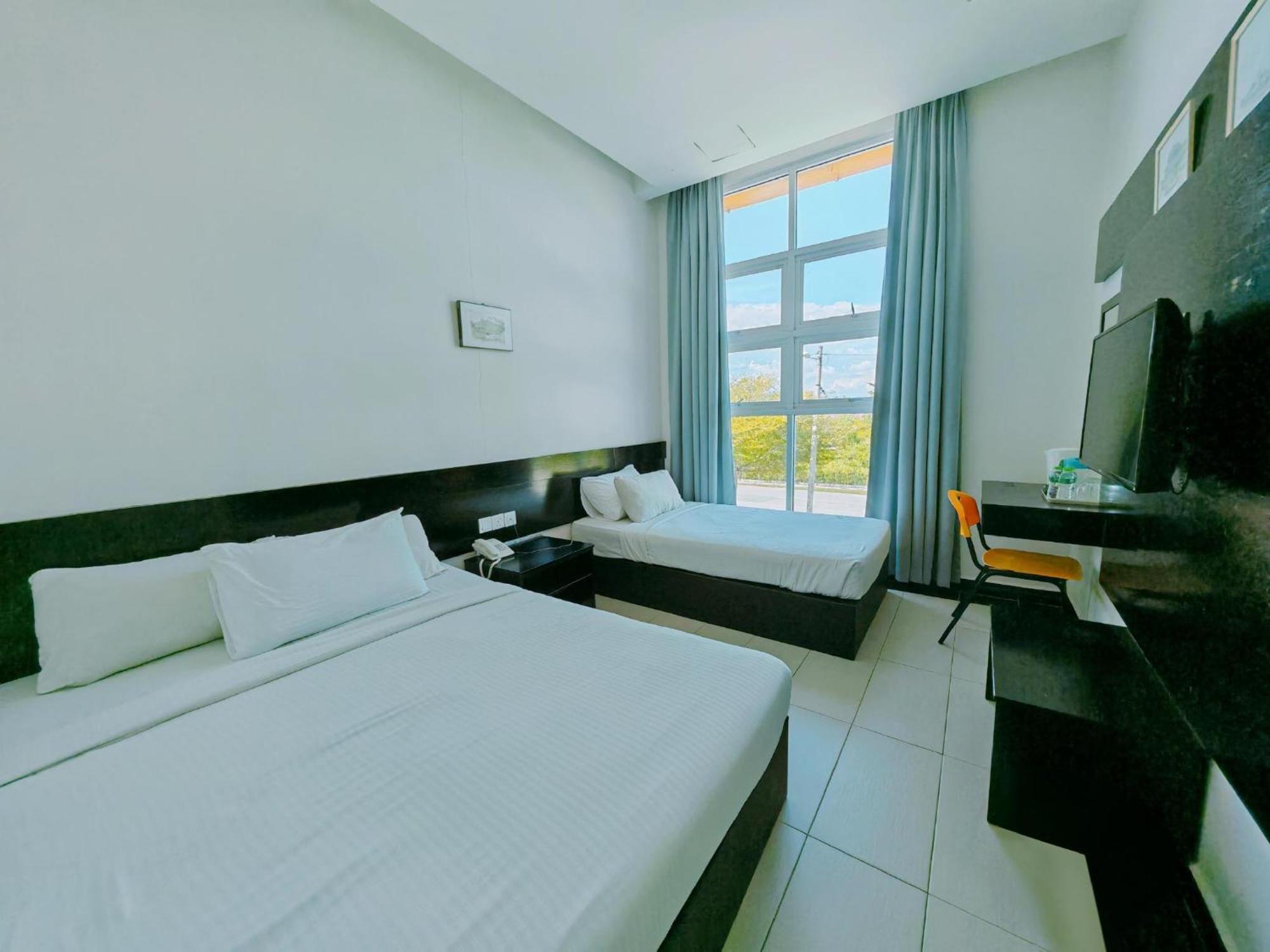 Citrine Hotel Seri Iskandar Dış mekan fotoğraf